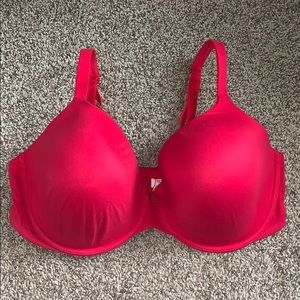 Victoria Secret Red T-shirt bra